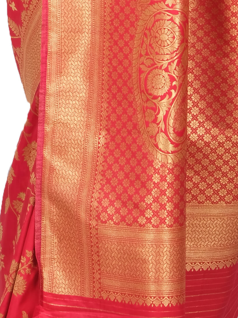 Red Gold Motifs Floral Zari Banarsee Party Wear Semi Silk Saree - Close Up Pose